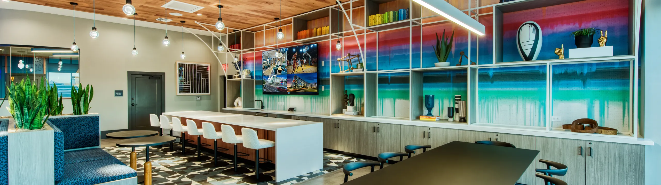 The game lounge at Canvas Tempe